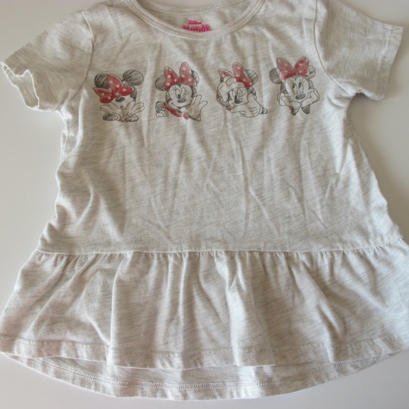 🔴🔴🔴SOLD🔴🔴🔴Bundle of 2 Girl's Toddler Top & Dress Size 4T GUC - Picture 2 of 3